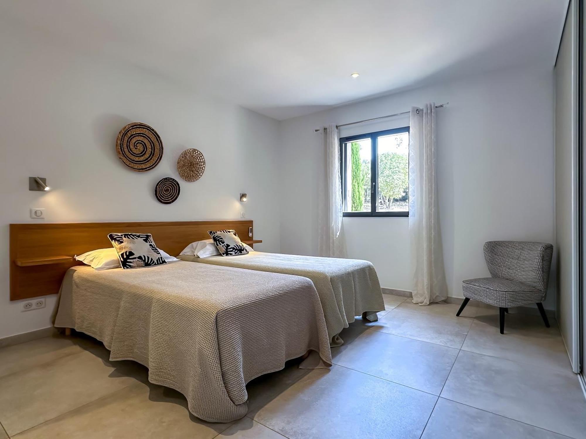 Domaine Celia Villa *