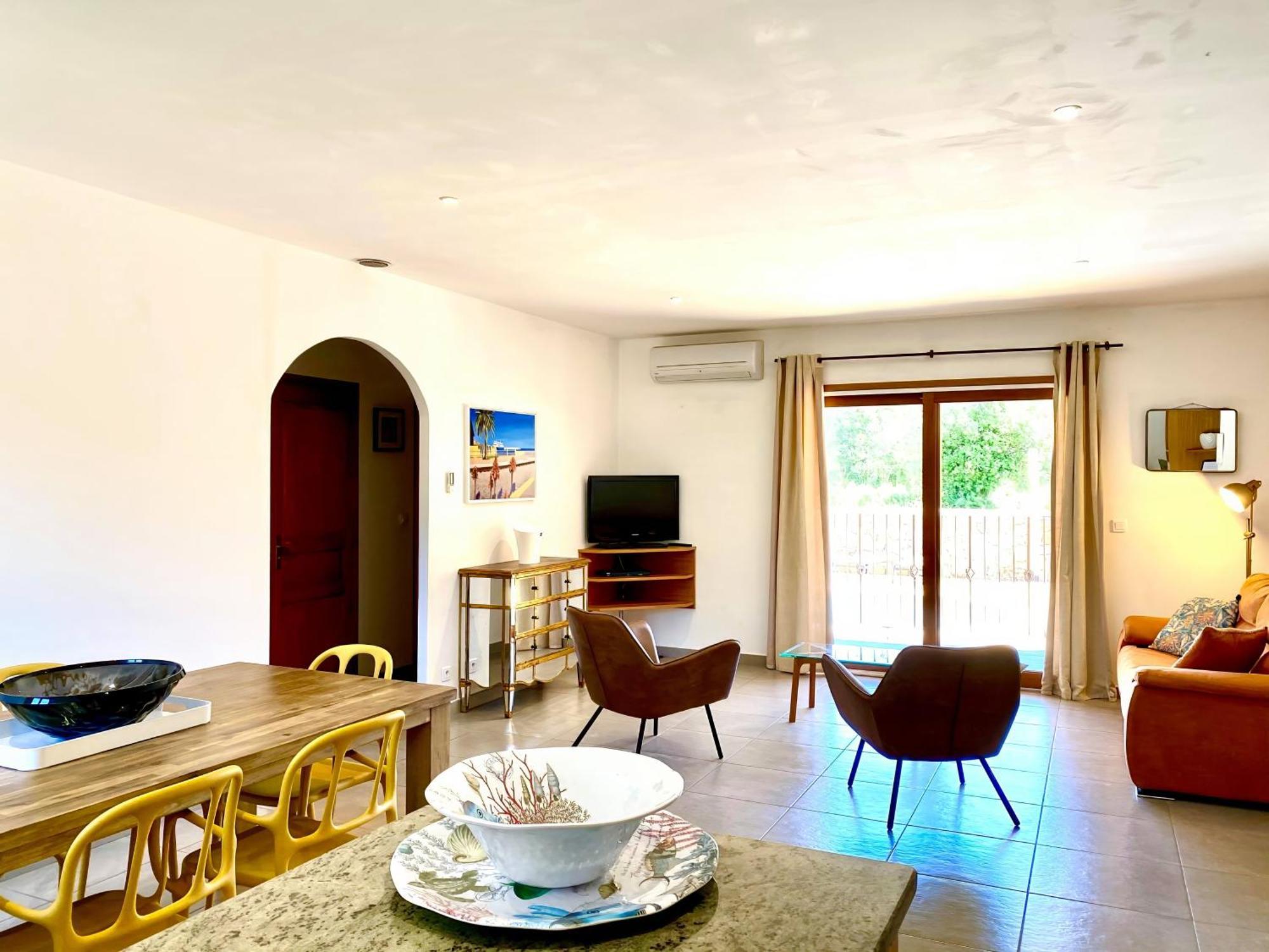 Domaine Celia Villa Monticello